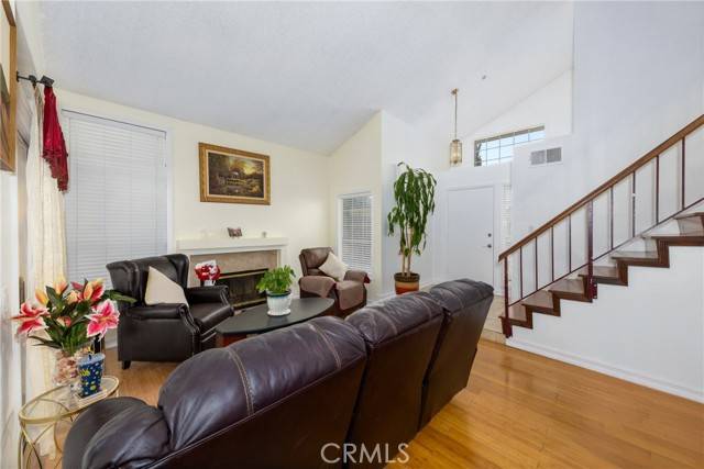 Fontana, CA 92337,14281 Elizabeth Court
