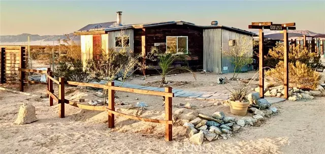 29 Palms, CA 92277,69156 Papoose