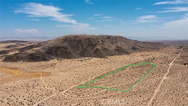 60 Pipeline, Joshua Tree, CA 92252