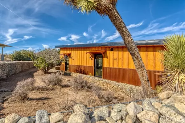 5074 Redding Avenue, Yucca Valley, CA 92284