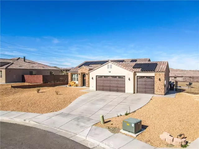 56942 Ivanhoe Drive, Yucca Valley, CA 92284