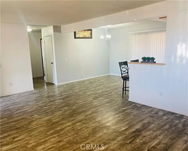 29 Palms, CA 92277,6463 Alfalfa Avenue