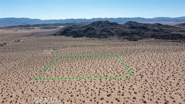 2000 Robinson, Joshua Tree, CA 92252