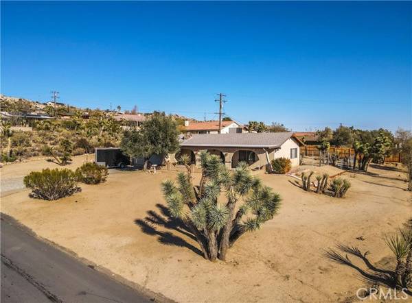 6381 Airway Avenue, Yucca Valley, CA 92284