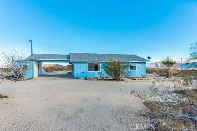 2071 Border Avenue, Joshua Tree, CA 92252