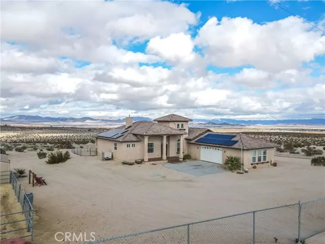 29 Palms, CA 92277,71638 Laura Lane