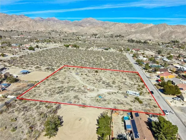 11040 Mescalero, Morongo Valley, CA 92256