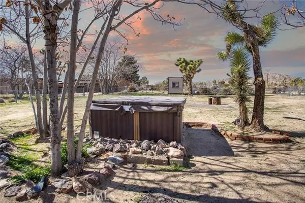 56041 Buena Vista Drive, Yucca Valley, CA 92284