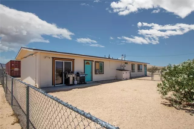 29 Palms, CA 92277,76233 Amboy Road