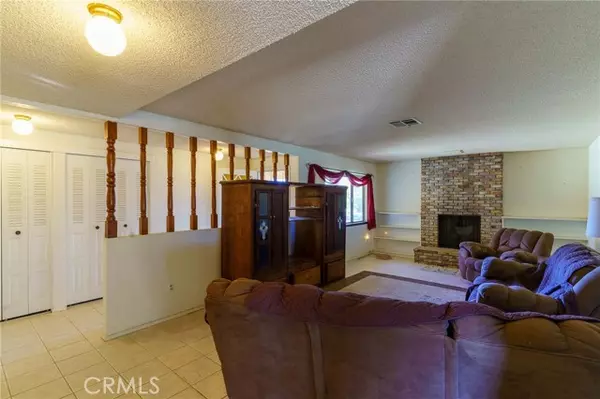 29 Palms, CA 92277,5780 La Luna Avenue