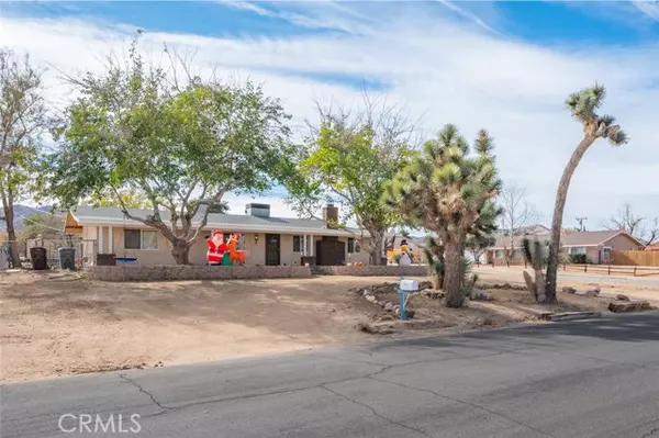 57925 Carlyle Drive, Yucca Valley, CA 92284