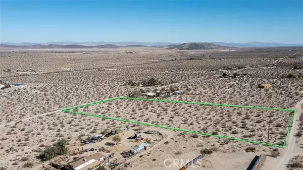 Joshua Tree, CA 92252,63000 Stoney Crest