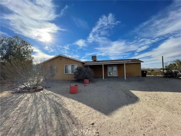 29 Palms, CA 92277,5762 Howard Way