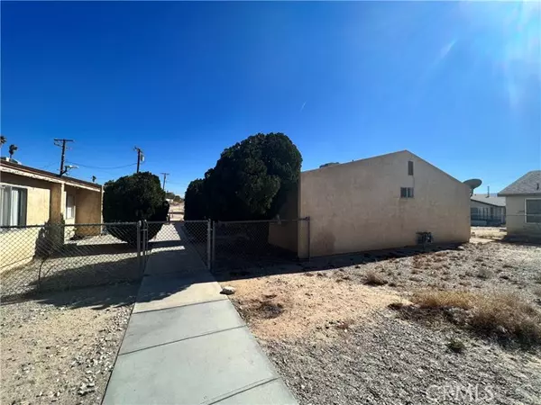 29 Palms, CA 92277,5827 Bagley Avenue