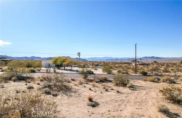 Joshua Tree, CA 92252,7063 Mount Lassen