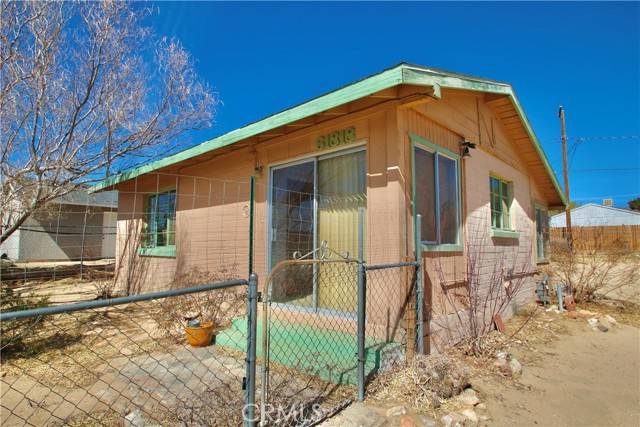 61818 Terrace Drive, Joshua Tree, CA 92252