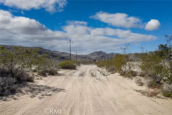 Joshua Tree, CA 92252,5200 Sunburst