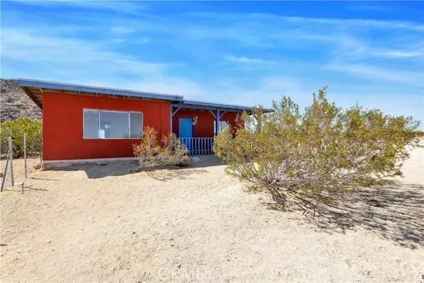 Joshua Tree, CA 92252,61576 Dorothy Lane