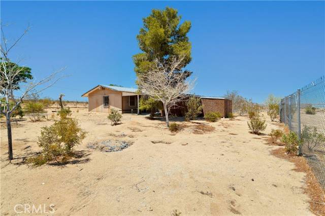 2675 Geronimo Trail, Landers, CA 92285