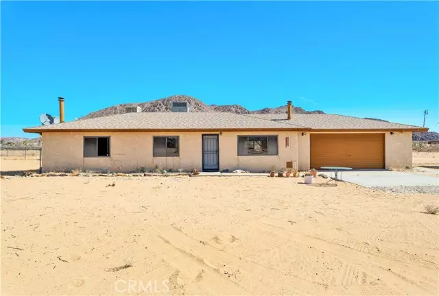 Landers, CA 92285,59276 Applegate Way