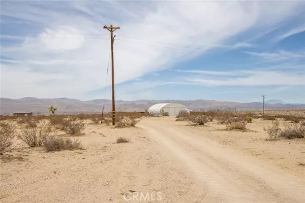 Joshua Tree, CA 92252,64700 Sunshine