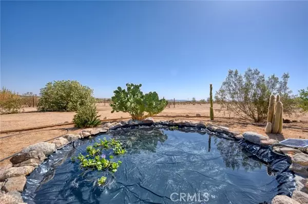 Joshua Tree, CA 92252,5215 Shadow Mountain Road