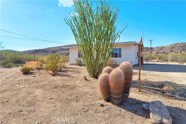 Joshua Tree, CA 92252,61308 Vine Way