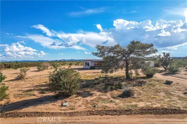 61501 Burke Road, Landers, CA 92285