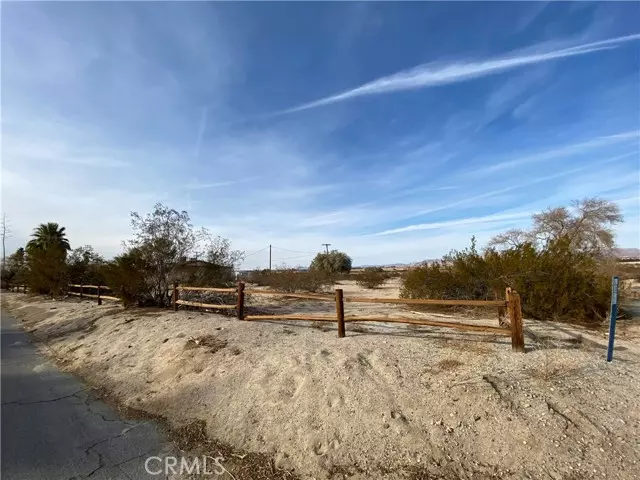 74076 Samarkand, 29 Palms, CA 92277