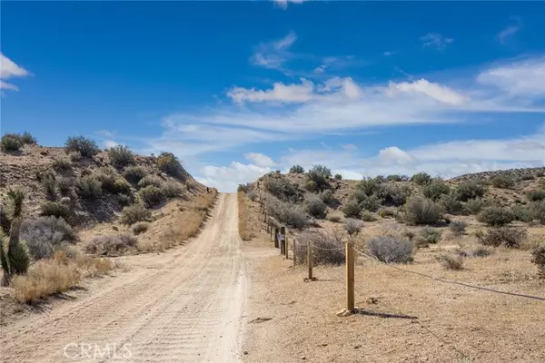 Pioneertown, CA 92268,50600 Burns Canyon