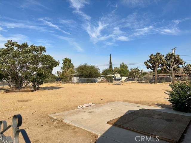 7715 Aster Avenue, Yucca Valley, CA 92284