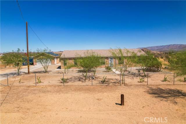 3925 Border Avenue, Joshua Tree, CA 92252