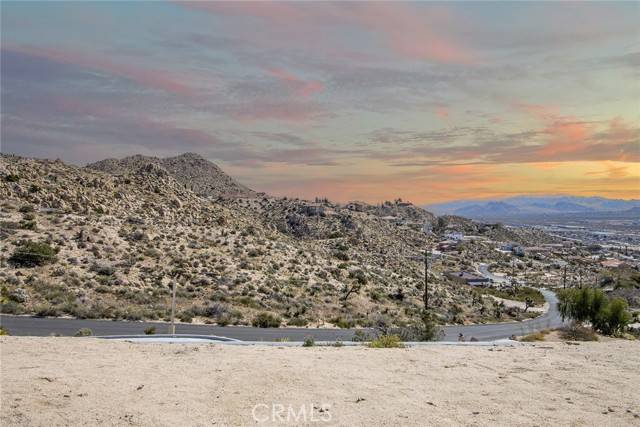 6108 Buena Suerte Road, Yucca Valley, CA 92284