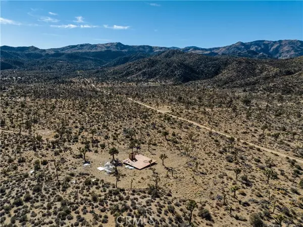 123 Burns Canyon, Pioneertown, CA 92268