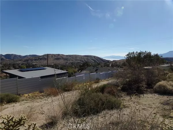 Morongo Valley, CA 92256,49005 Vista