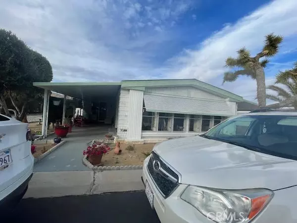 Yucca Valley, CA 92284,7501 Palm #133