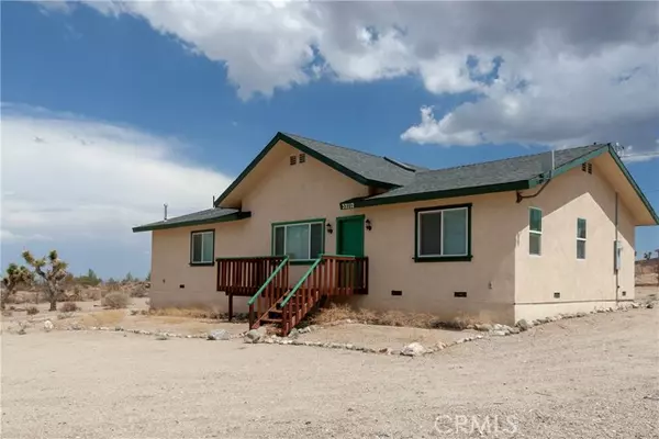 32112 Largo Vista Road, Llano, CA 93544