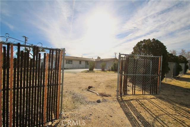 6999 Balsa Avenue, Yucca Valley, CA 92284