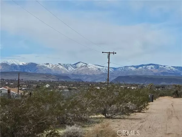 0 La Crescenta, Joshua Tree, CA 92252