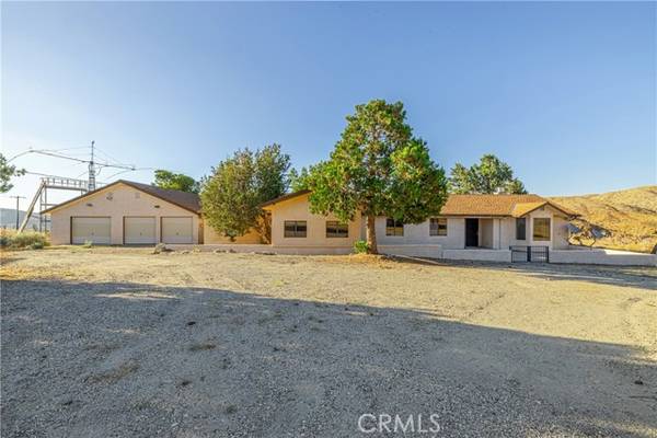 29220 Cruthers Creek Road, Juniper Hills, CA 93553