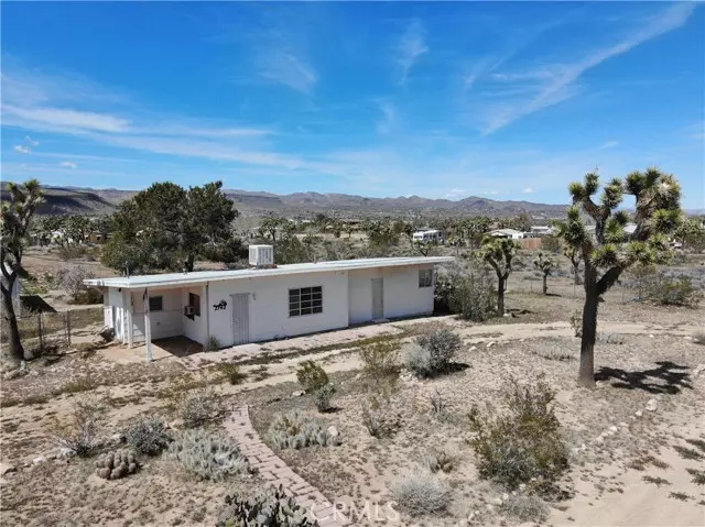 2742 Sage Avenue, Yucca Valley, CA 92284