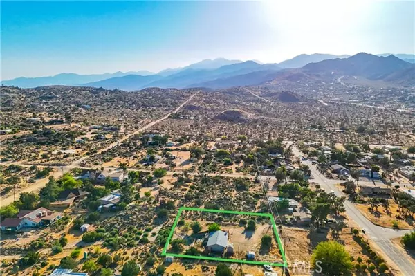 Yucca Valley, CA 92284,7833 Shawnee Trail