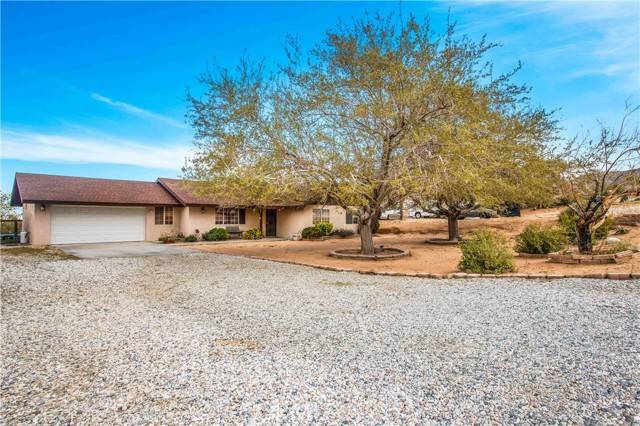 6623 San Angelo Avenue, Joshua Tree, CA 92252