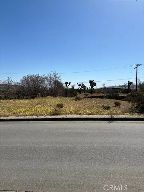 Yucca Valley, CA 92284,6453 Linda Lee