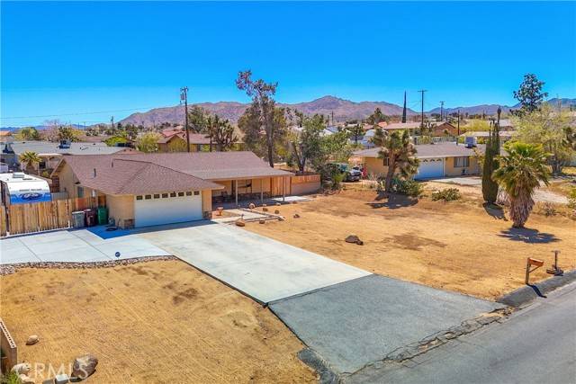 7185 Hanford Avenue, Yucca Valley, CA 92284