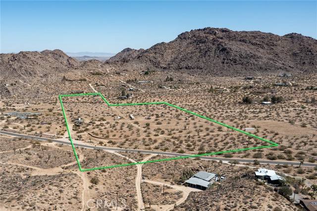 Joshua Tree, CA 92252,62600 Quail Springs