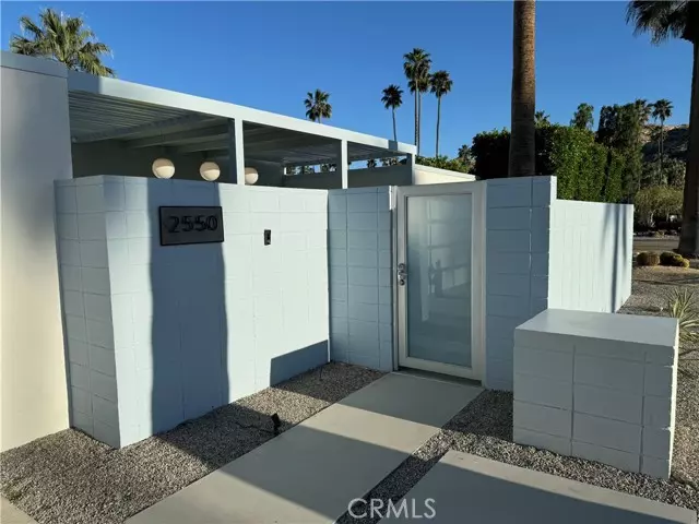 2550 S Broadmoor Drive, Palm Springs, CA 92264