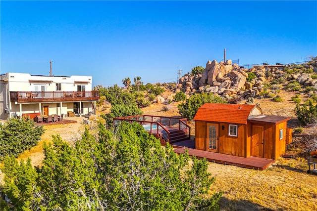 5510 Roberts Road, Yucca Valley, CA 92284