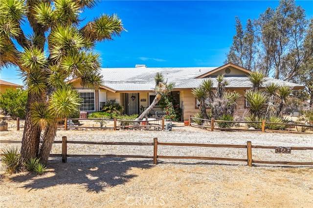 58682 Sun Mesa Drive, Yucca Valley, CA 92284