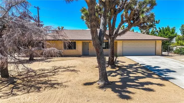 7930 Palm Avenue, Yucca Valley, CA 92284